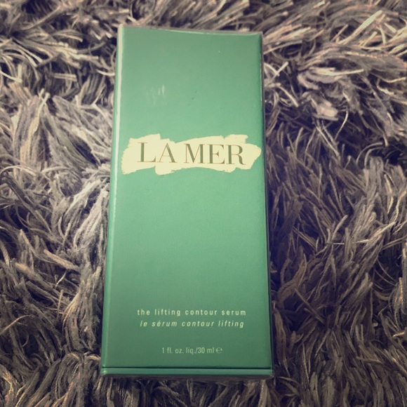 La Mer- The Lifting Contour Serum - Picture 1 of 3